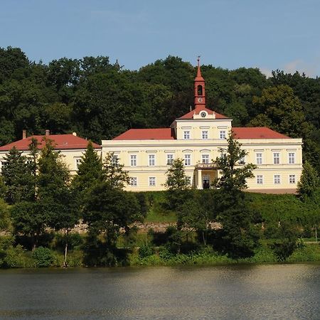 Penzion Zámek Rozsochatec Exterior foto